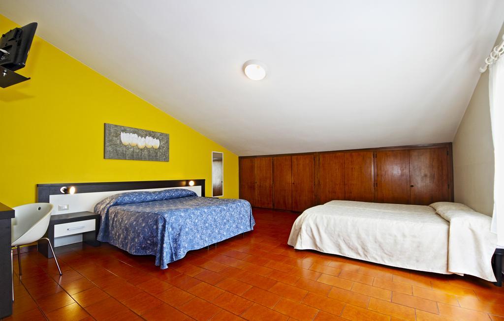 דסנזאנו דל גארדה Albergo La Quiete מראה חיצוני תמונה