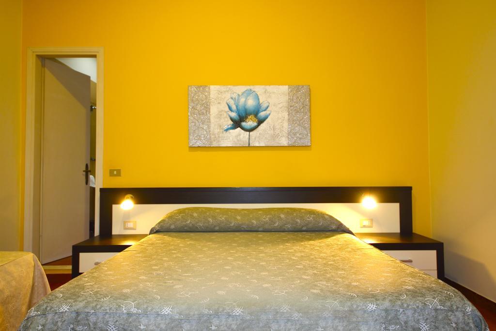 דסנזאנו דל גארדה Albergo La Quiete מראה חיצוני תמונה